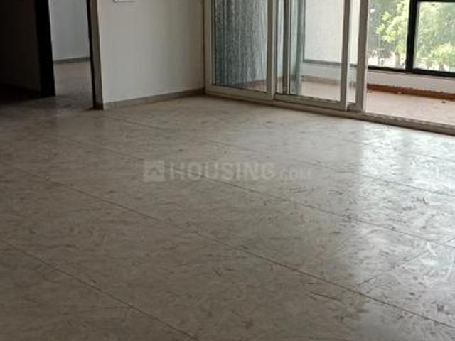 4 BHK Apartment in Naranpura for resale Ahmedabad. The reference number is 20559472