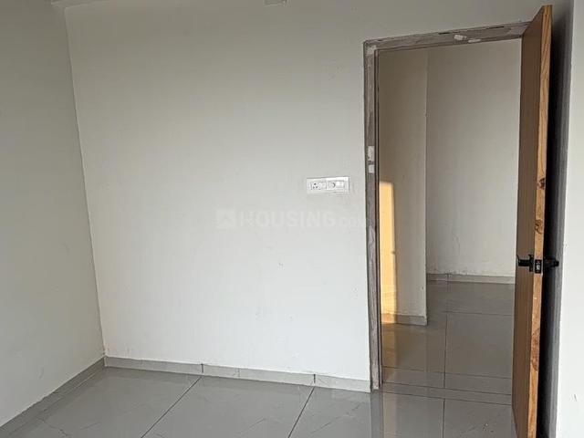 4 BHK Apartment in New Maninagar for rent Ahmedabad. The reference number is 20170436