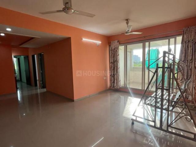 4 BHK Apartment in New Alkapuri for resale Vadodara. The reference number is 21329402