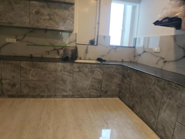 4 BHK Apartment in New Alipore for rent Kolkata. The reference number is 18919551