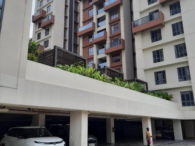 4 BHK Apartment in New Alipore for rent Kolkata. The reference number is 20866098