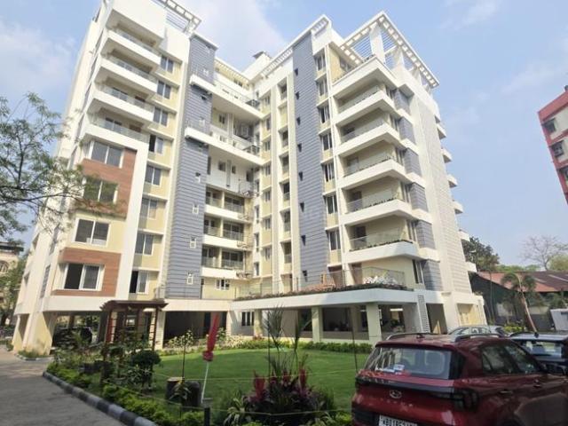 4 BHK Apartment in New Alipore for resale Kolkata. The reference number is 20709016
