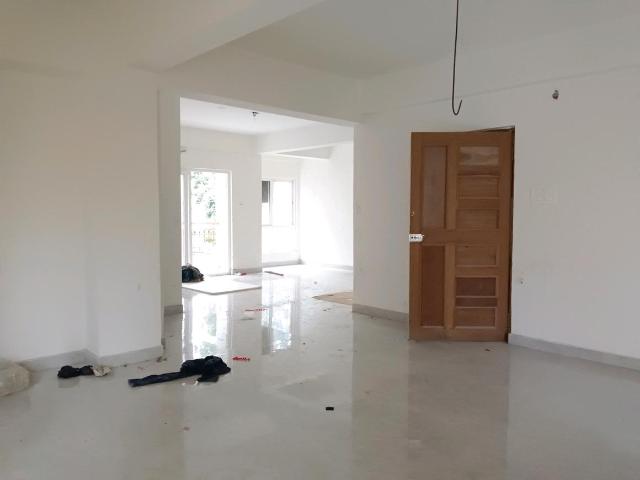 4 BHK Apartment in New Alipore for resale Kolkata. The reference number is 21076130