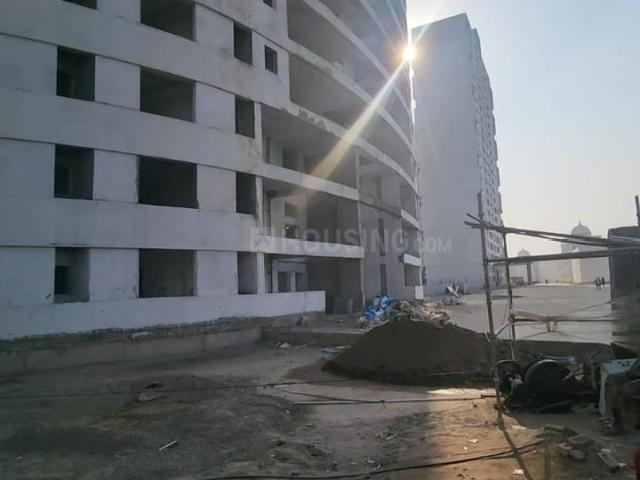 4 BHK Apartment in New Chandigarh for resale Chandigarh. The reference number is 13353991
