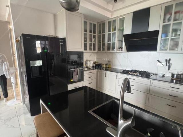 4 BHK Apartment in New Chandigarh for resale Chandigarh. The reference number is 20550836