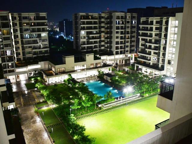 4 BHK Apartment in New Town for rent Kolkata. The reference number is 21114793