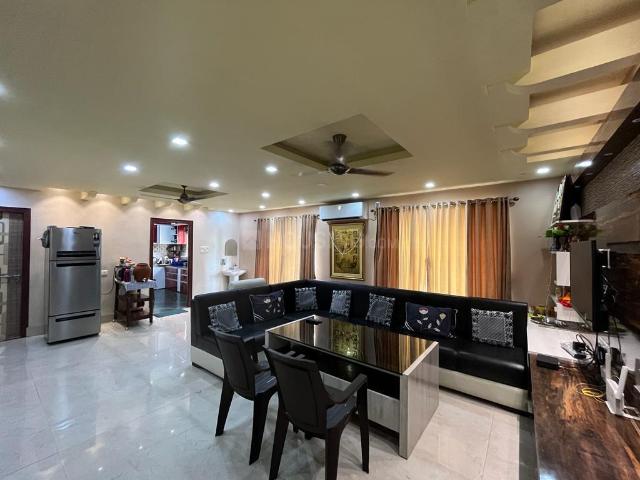 4 BHK Apartment in New Town for resale Kolkata. The reference number is 21086840