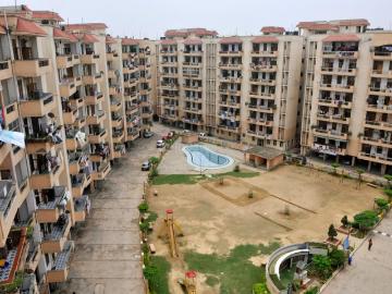 4 BHK Apartment in Nehru Nagar for resale Ghaziabad. The reference number is 20424917
