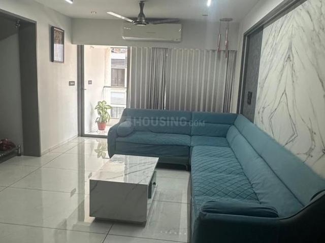 4 BHK Apartment in Nikol for resale Ahmedabad. The reference number is 19602385