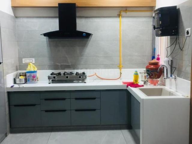 4 BHK Apartment in Nikol for resale Ahmedabad. The reference number is 19331170