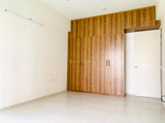 4 BHK Apartment in South Bopal for rent Ahmedabad. The reference number is 21120426