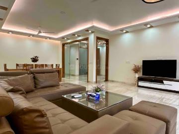 4 BHK Apartment in South Extension II for rent New Delhi. The reference number is 20144147