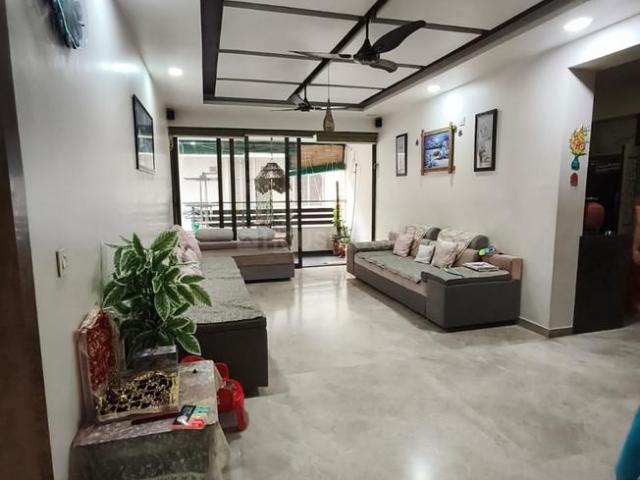 4 BHK Apartment in Sola for resale Ahmedabad. The reference number is 20886130