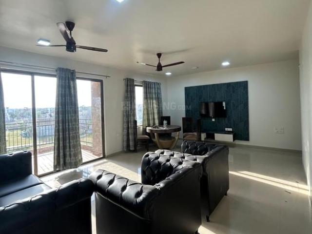 4 BHK Apartment in Somalwada for rent Nagpur. The reference number is 20420263