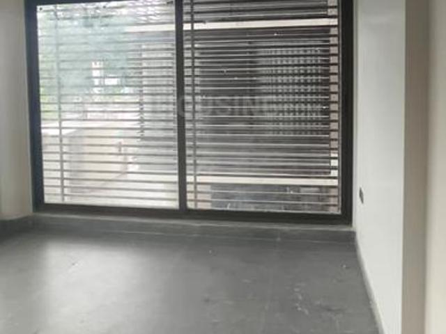4 BHK Apartment in Satellite for rent Ahmedabad. The reference number is 19719500