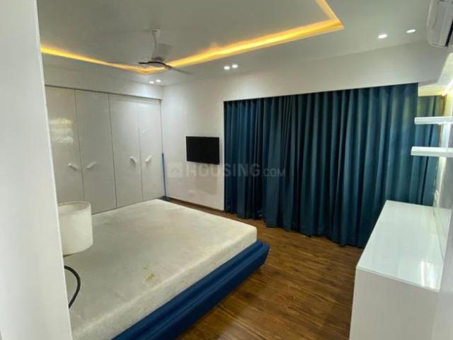 4 BHK Apartment in Satellite for rent Ahmedabad. The reference number is 20809533