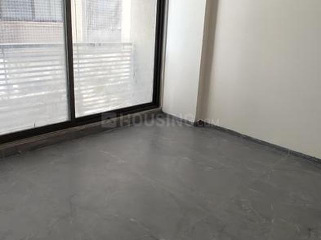 4 BHK Apartment in Satellite for resale Ahmedabad. The reference number is 19873727