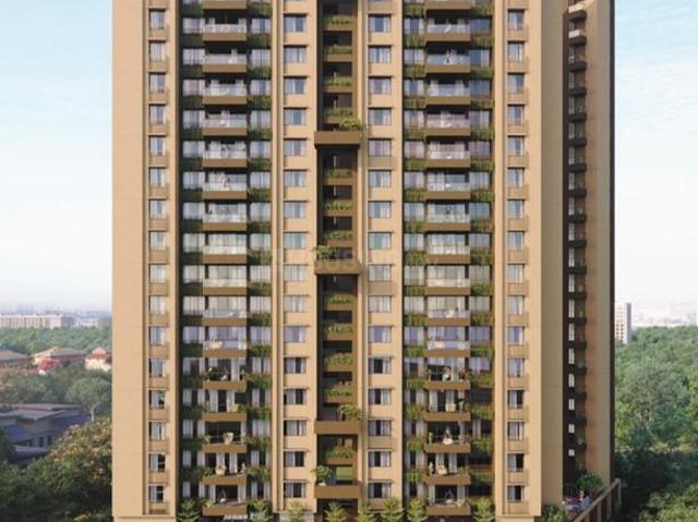 4 BHK Apartment in Satellite for resale Ahmedabad. The reference number is 20696928