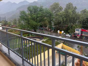 Maxvel Residency, Green View Blossom - Balcony