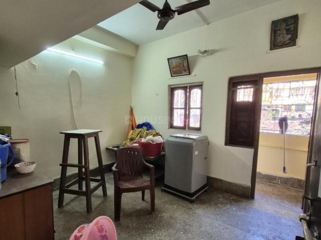 4 BHK Apartment in Salkia for resale Howrah. The reference number is 18202362