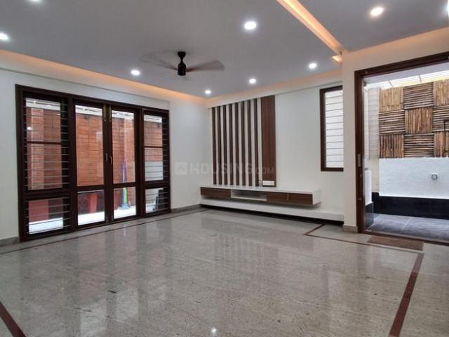 4 BHK Apartment in Sanjaynagar for rent Bengaluru. The reference number is 20893752