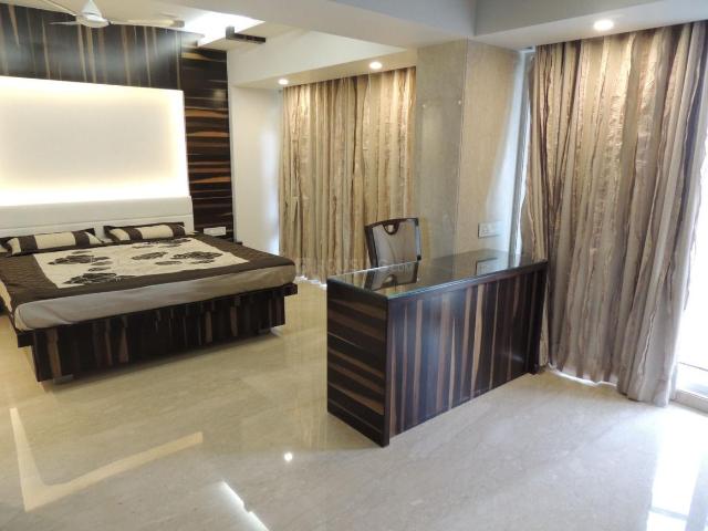 4 BHK Apartment in Sanpada for resale Navi Mumbai. The reference number is 18497939