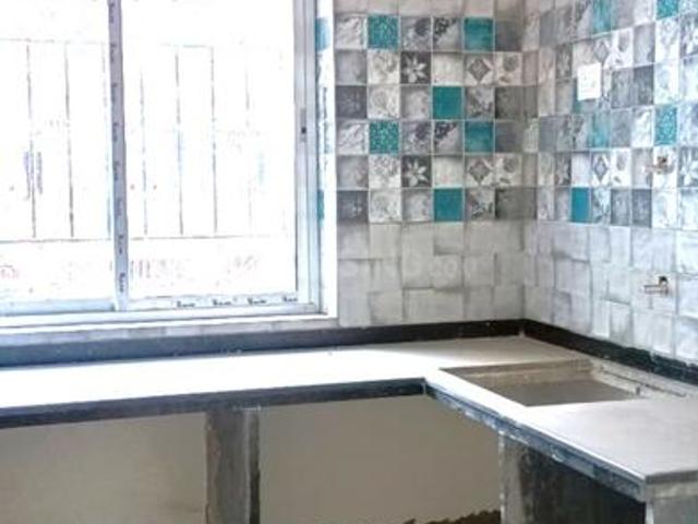 4 BHK Apartment in Santoshpur for resale Kolkata. The reference number is 20462539