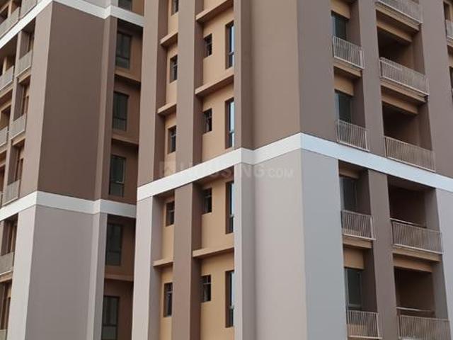 4 BHK Apartment in Santoshpur for resale Kolkata. The reference number is 20391982