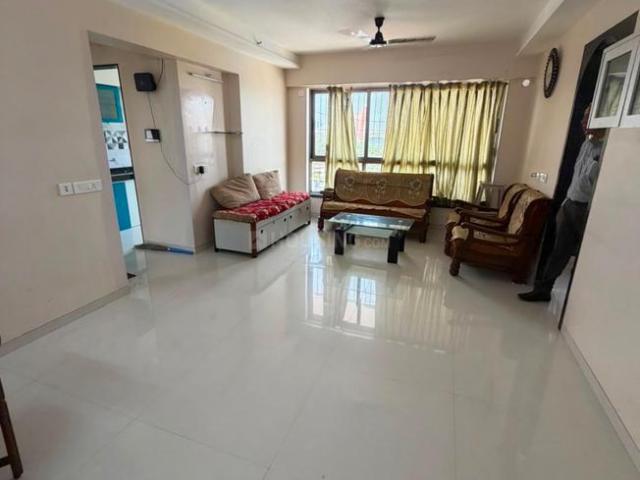 4 BHK Apartment in Santacruz East for rent Mumbai. The reference number is 20435711