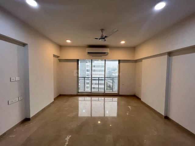 4 BHK Apartment in Santacruz East for rent Mumbai. The reference number is 20475173