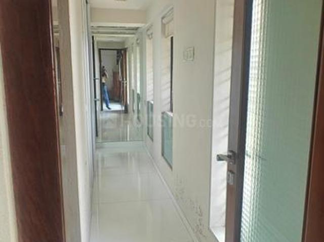 4 BHK Apartment in Santacruz West for rent Mumbai. The reference number is 19867459