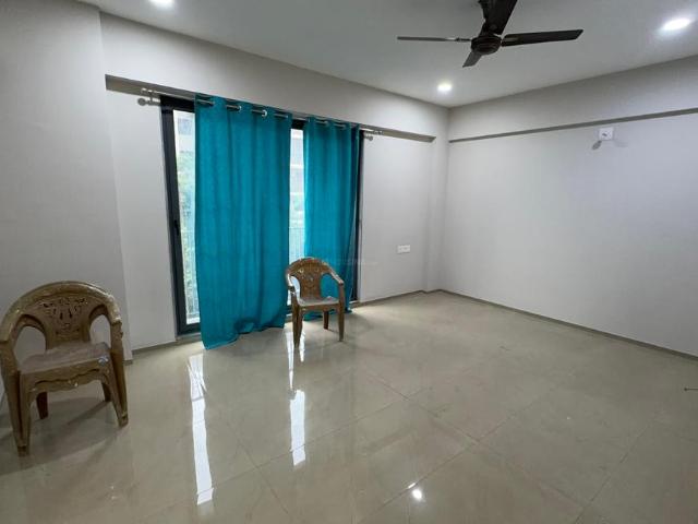 4 BHK Apartment in Sargasan for rent Gandhinagar. The reference number is 20760351