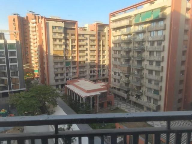 4 BHK Apartment in Sargasan for rent Gandhinagar. The reference number is 20109959