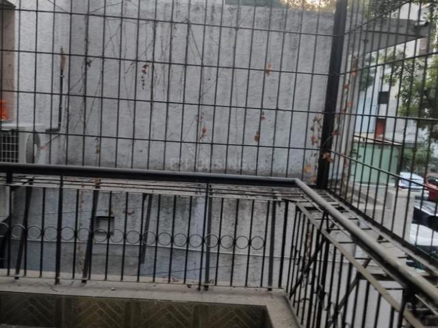 4 BHK Apartment in Sarita Vihar for rent New Delhi. The reference number is 18985079