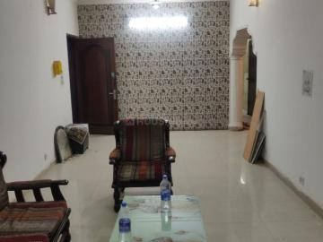 4 BHK Apartment in Sarita Vihar for rent New Delhi. The reference number is 20244424