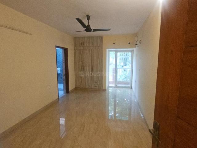 4 BHK Apartment in Sarita Vihar for resale New Delhi. The reference number is 19707121