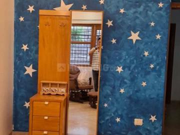 4 BHK Apartment in Sarita Vihar for resale New Delhi. The reference number is 20431007