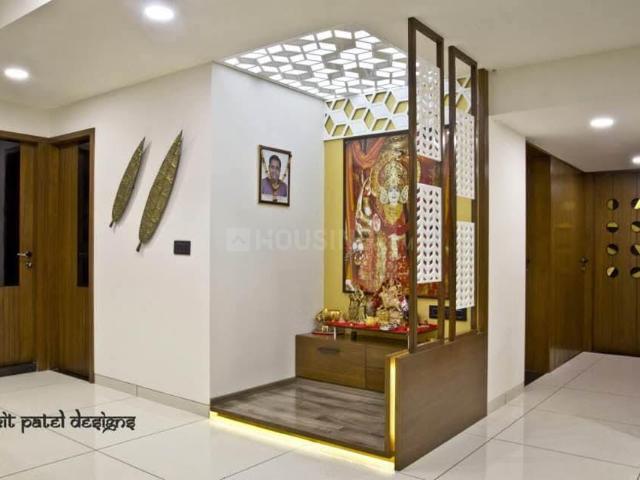 4 BHK Apartment in Science City for rent Ahmedabad. The reference number is 20562224