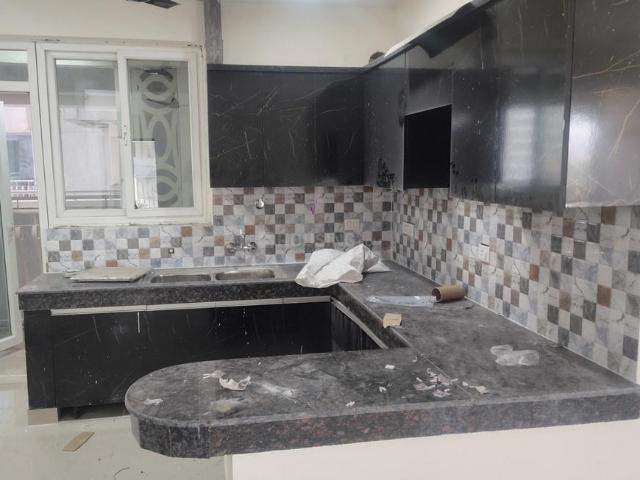 4 BHK Apartment in Sector 143 for rent Noida. The reference number is 19353192