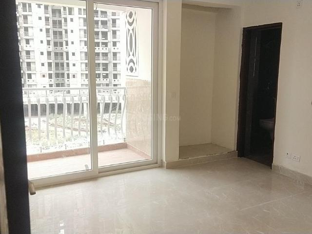 4 BHK Apartment in Sector 143 for rent Noida. The reference number is 20476525