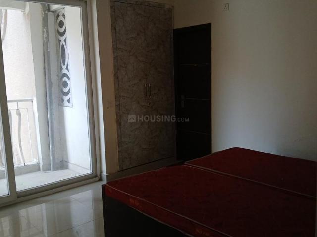 4 BHK Apartment in Sector 143 for rent Noida. The reference number is 21114786