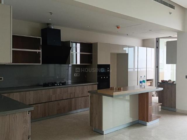 4 BHK Apartment in Sector 144 for rent Noida. The reference number is 19179252