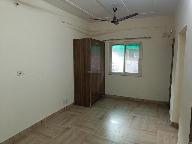 4 BHK Apartment in Sector 14 Dwarka for rent New Delhi. The reference number is 20234708