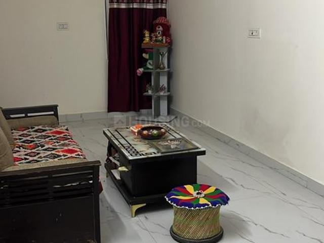 4 BHK Apartment in Sector 14 Dwarka for rent New Delhi. The reference number is 21017707