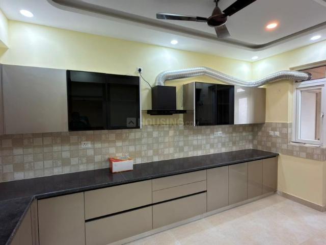 4 BHK Apartment in Sector 152 for rent Noida. The reference number is 20862581