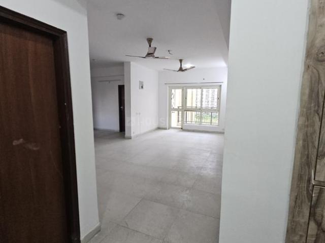 4 BHK Apartment in Sector 168 for rent Noida. The reference number is 14357674