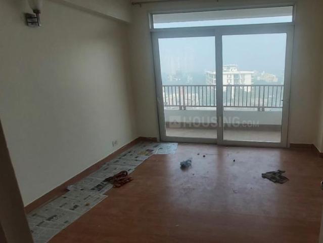 4 BHK Apartment in Sector 168 for resale Noida. The reference number is 15843961