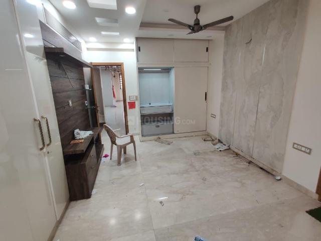 4 BHK Apartment in Sector 19 Dwarka for rent New Delhi. The reference number is 18074585