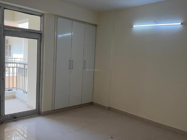 4 BHK Apartment in Sector 19 Dwarka for rent New Delhi. The reference number is 20373695