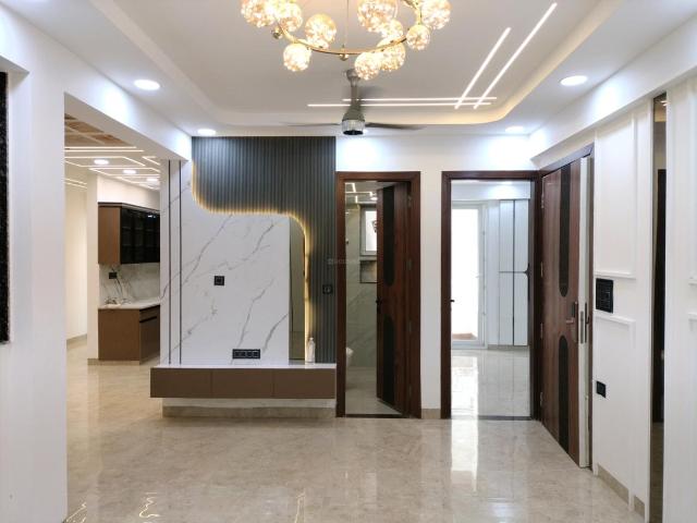 4 BHK Apartment in Sector 19 Dwarka for resale New Delhi. The reference number is 20881675